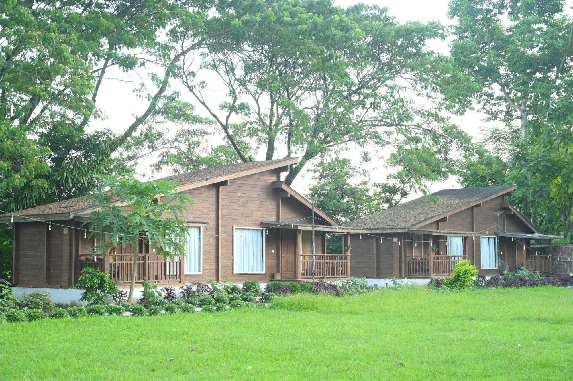 Jironi Resort Tezpur Экстерьер фото