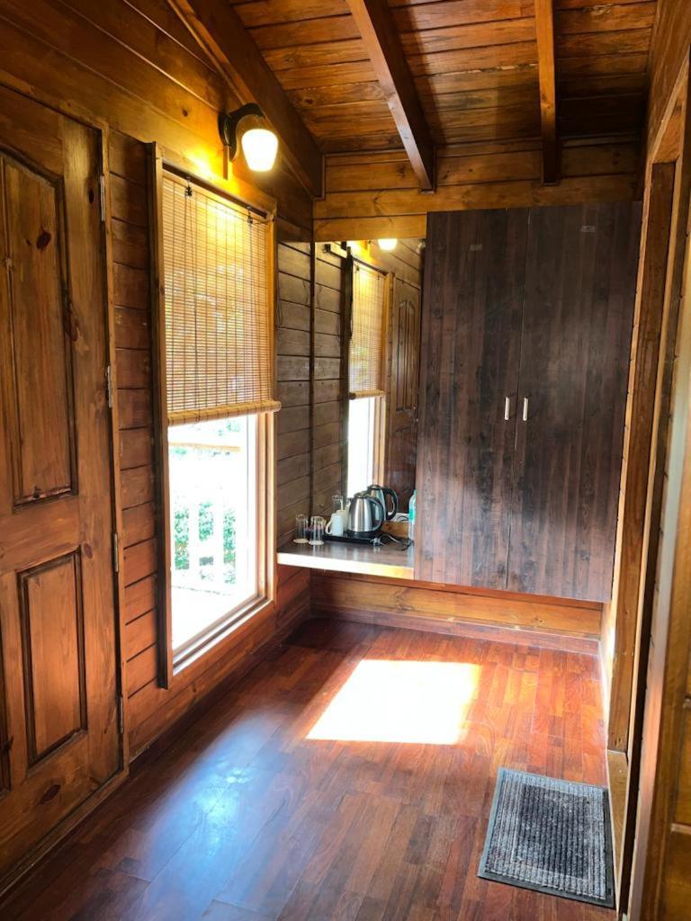 Jironi Resort Tezpur Экстерьер фото